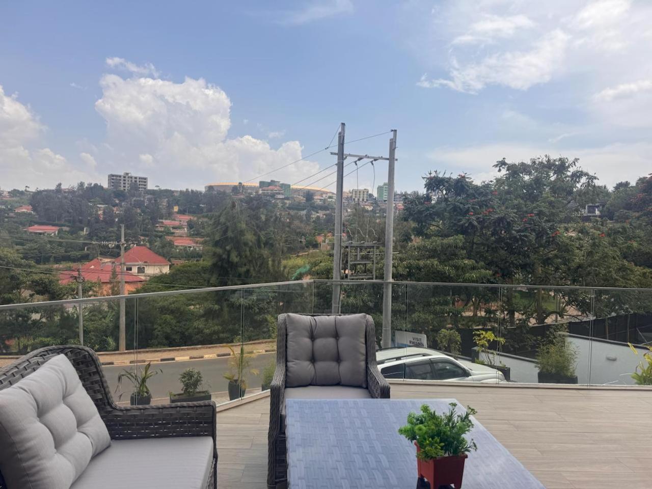 Cascadia Apartments קיגאלי מראה חיצוני תמונה