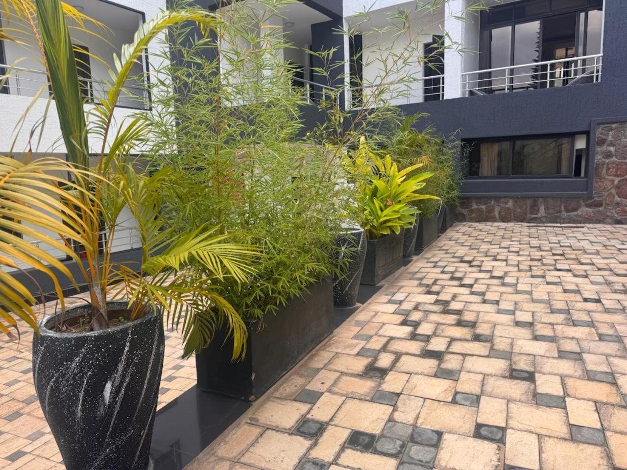 Cascadia Apartments קיגאלי מראה חיצוני תמונה